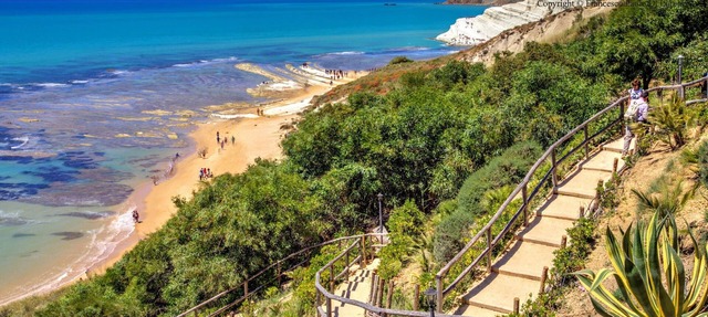 Cosy villa few steps away from the beach and the centre, among fields & valleys in Seccagrande