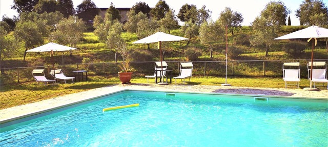 Country House Hotel with 360° view of Val d'Orcia and Pienza in Trequanda