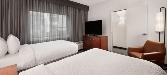 Courtyard by Marriott Memphis Airport in Memphis