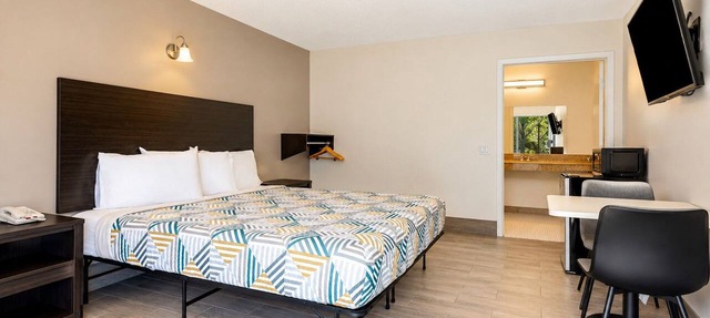 Crestview Inn Branson West by Silver Dollar City in Branson West