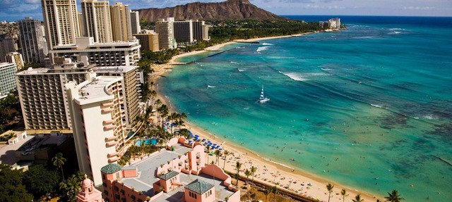 Direct Oceanfront in the Heart of Waikiki! Spectacular New Custom Reno! in Honolulu