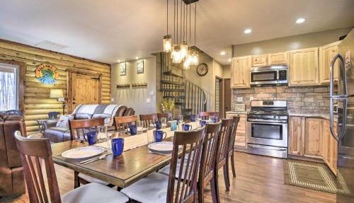 Dock w/Boat Slip: Cozy Cabin Near Leesville Lake! in Pittsville
