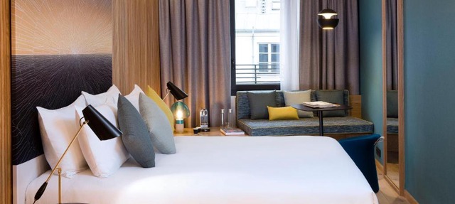 Drawing Hotel in Paris