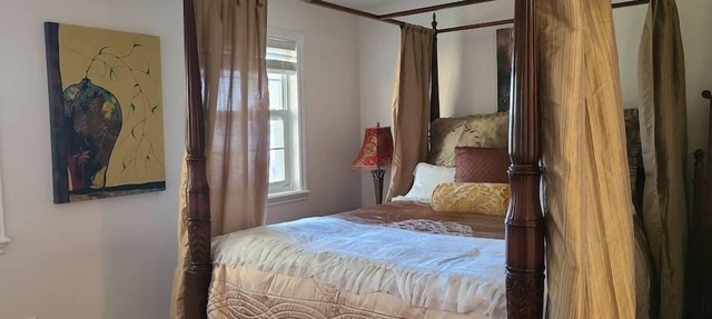 Elegance & Style With Custom Canopy Beds in Halifax