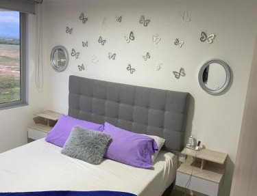 Espectacular Apartamento VIP - 2 Hab. Ricaurte in Ricaurte