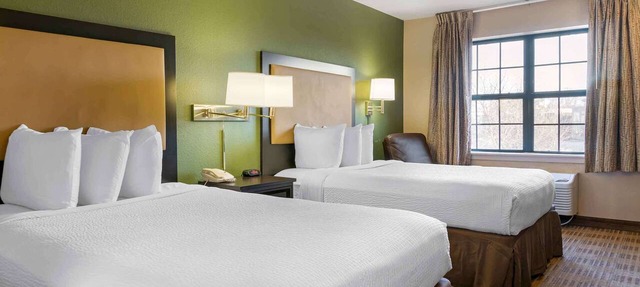 Extended Stay America Select Suites Detroit Farmington Hills in Farmington Hills