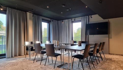 FreshSuites & Bar in Munich