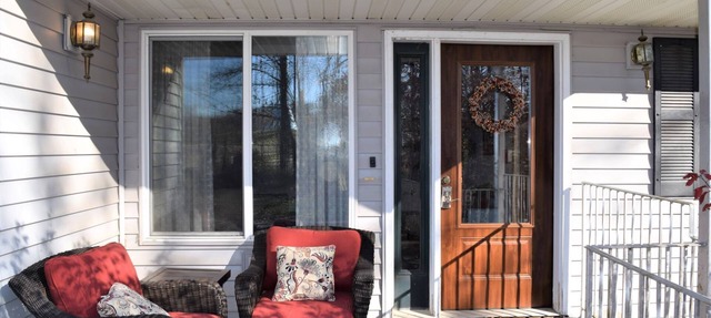 Gather here! 10 Bedrooms, ALL with private half baths! in Walker
