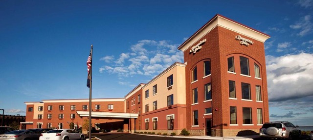 Hampton Inn Marquette-Waterfront in Marquette