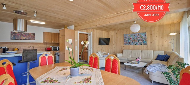 Holiday Home 'Ferienhaus Seewald' with Private Terrace, Private Garden and Wi-Fi in Seewald
