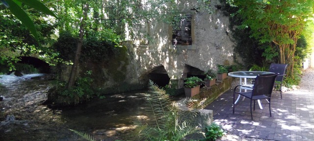 Idyllic (Rated 3 stars)! in Sainte-Colombe-sur-l'Hers