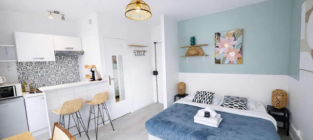 Jolie studio 25m2 bien equipe 2P - Paris 20 in Paris