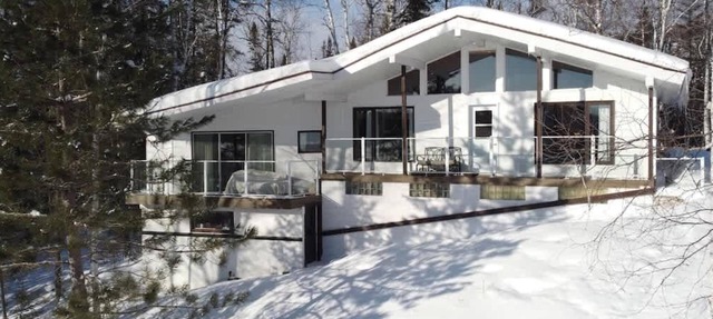 Kayla | Tavata Chalets | Cozy Chalet in Saint-David-de-Falardeau