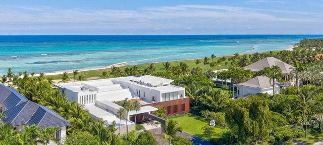 Las Ondas - Ocean view Architectural Masterpiece in Punta Cana