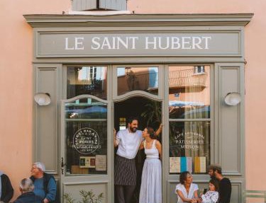 Le Saint Hubert in Saint-Saturnin-lès-Apt