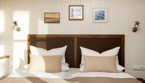 LOEV - VELA Hotels in Binz