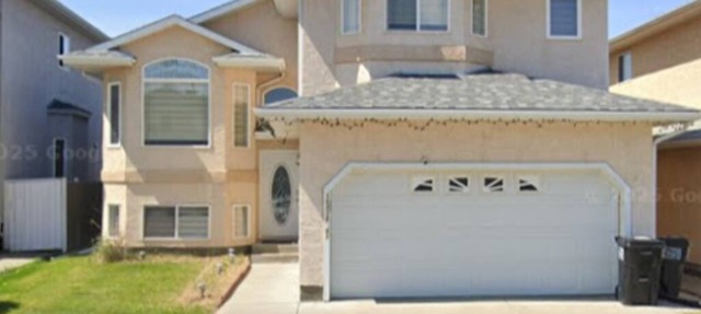 Luxurious 2 BDRMS Basement Legal Suite in Edmonton