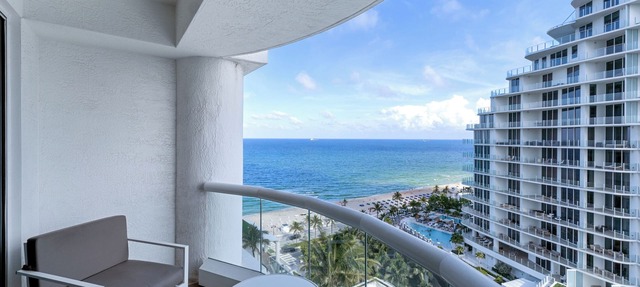 Luxurious Oceanfront Apartment in Fort Lauderdale in Fort Lauderdale Bea