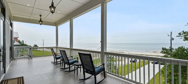 Luxury home with HEATED pool and spa on the Beach! in Waveland