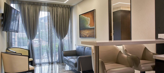 Luxury Suite with jacuzzi and balcony in Medellín