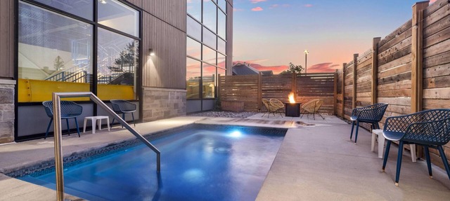 Microtel Inn and Suites by Wyndham Mont Tremblant in Mont-Tremblant