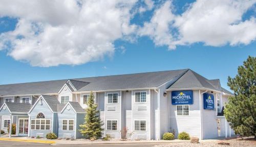 Microtel Inn & Suites in Raton