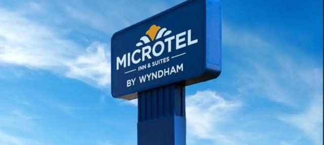 Microtel Inn & Suites by Wyndham Woodland Park in Woodland Park