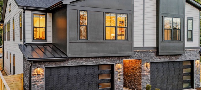 Modern 8BR Uptown & Camp North End Home, 2 Sports-Themed Game Rooms - Sleeps 20+ in Charlotte