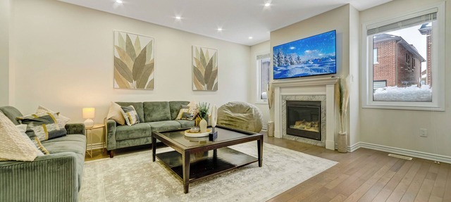 Modern Luxury 5 ⭐ Space near Brampton | Sleeps 8 in caledon