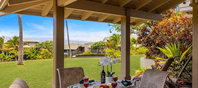 Molokai views, refreshed upgrades, relax comfort in Lahaina