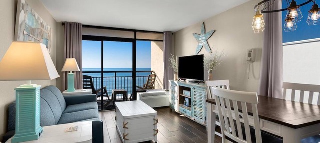 Oceanfront Premier King Suite 7th Flr in Myrtle Beach
