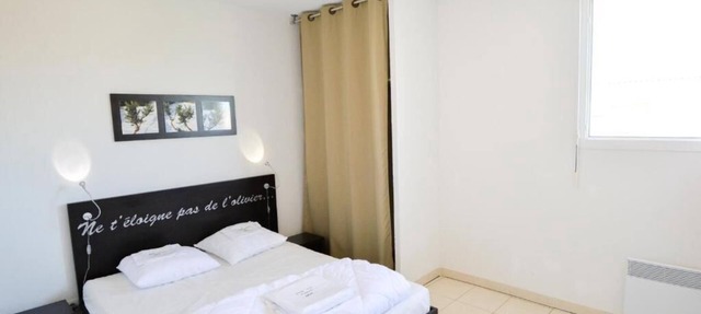 Peaceful Apartments Perfect for Group Getaways | Seasonal Pool + BBQ in Azille