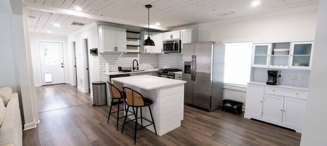 Pet-friendly home walking distance to Downtown Monroe in Monroe