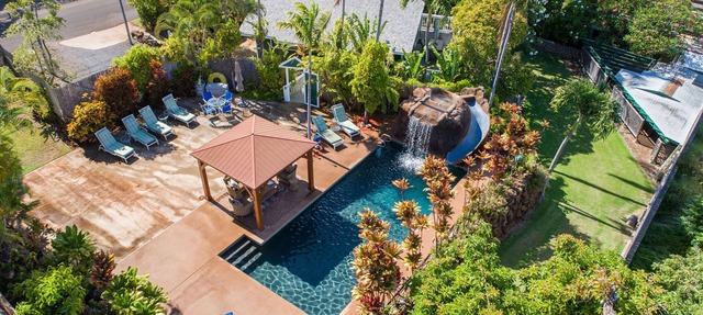 Private 2BR Cottage House with Waterfall Pool Maui Meadows Permitted in Kihei