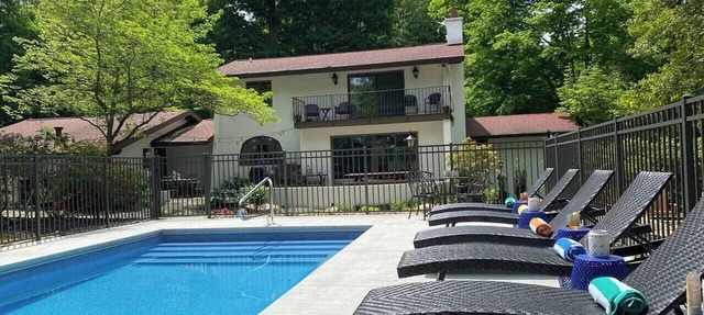 Private Pool 5 Minutes From Lake Michigan in South Haven