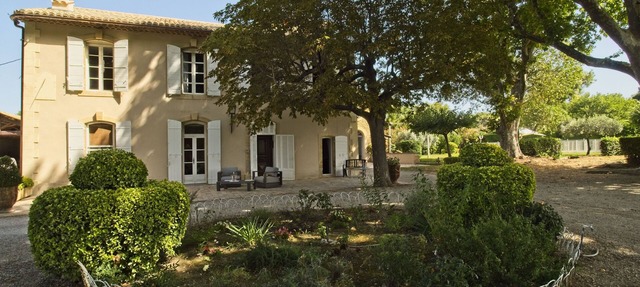 Property in Terre de Provence with main villa from XIXe Siècle in saint-chamas