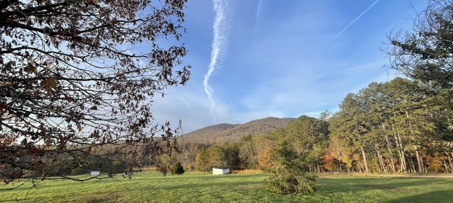 Quiet Country Home @ Dragonfly Ridge - Bring Pets! in Bedford