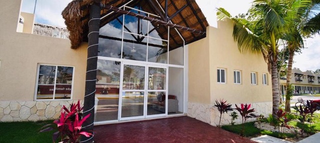 Real Amalfi by Hotel Colibri Creel in Playa del Carmen