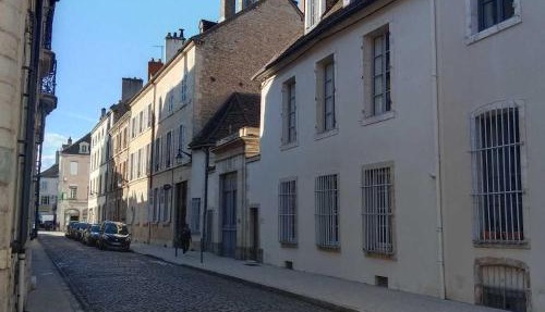 Right Place in Beaune
