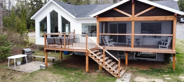 Rivage | Tavata Chalets | tout de blanc in Saint-David-de-Falardeau