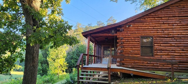 River's Bend Cabin Offers Solitude and Play on the Upper James River in Eagle Rock