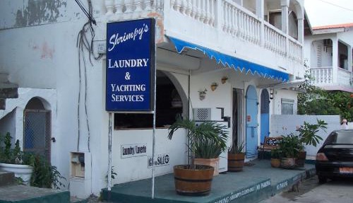 Shrimpy's Waterfront Hostel and Crew Quarters in Marigot