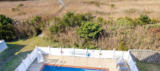 Soundfront, Shared Dock and Pier, Elevator, Private Pool, Hot Tub in Waves
