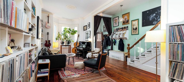 Spacious 3 Bedroom Hotel Suite in Down Town Toronto in Toronto
