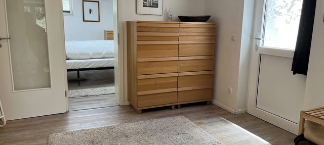 Spacious and quiet 1-bedroom place in Munich. Fully equipped sleeps 7 guests! in Munich