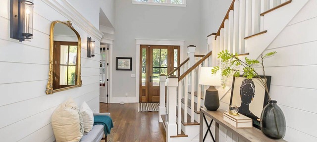 Spacious modern farmhouse perfect for Duke/UNC graduation weekend. in Durham