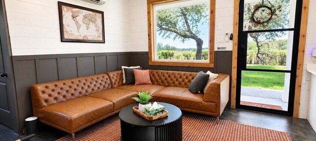 Spring Break | Hot Tub, Pool, Farm Stay in Spring Branch