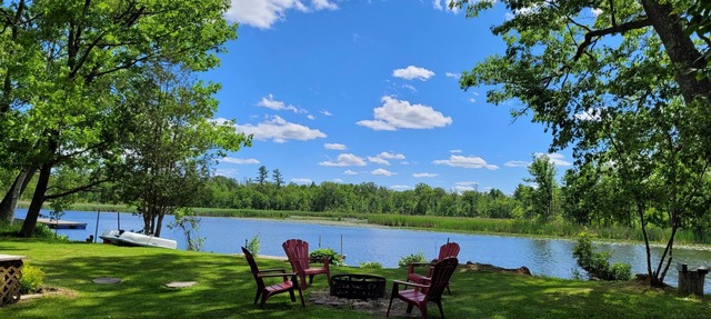 Start each morning on the porch with warm sunshine and beautiful waterfront view in Harcourt
