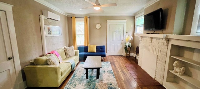 Sweet Stay- Charming two bedroom Townhouse in Midtown Memphis. in Memphis