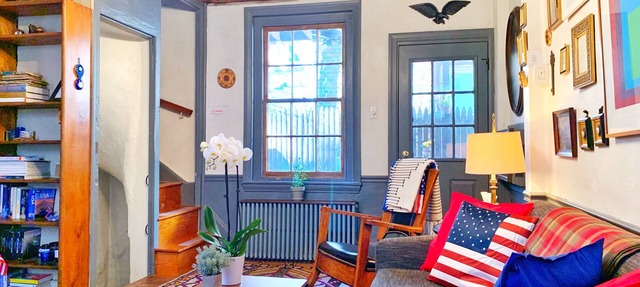 The Historic & Walkable Philadelphia Washington Square West 2 bed/2 bath Home in Philadelphia